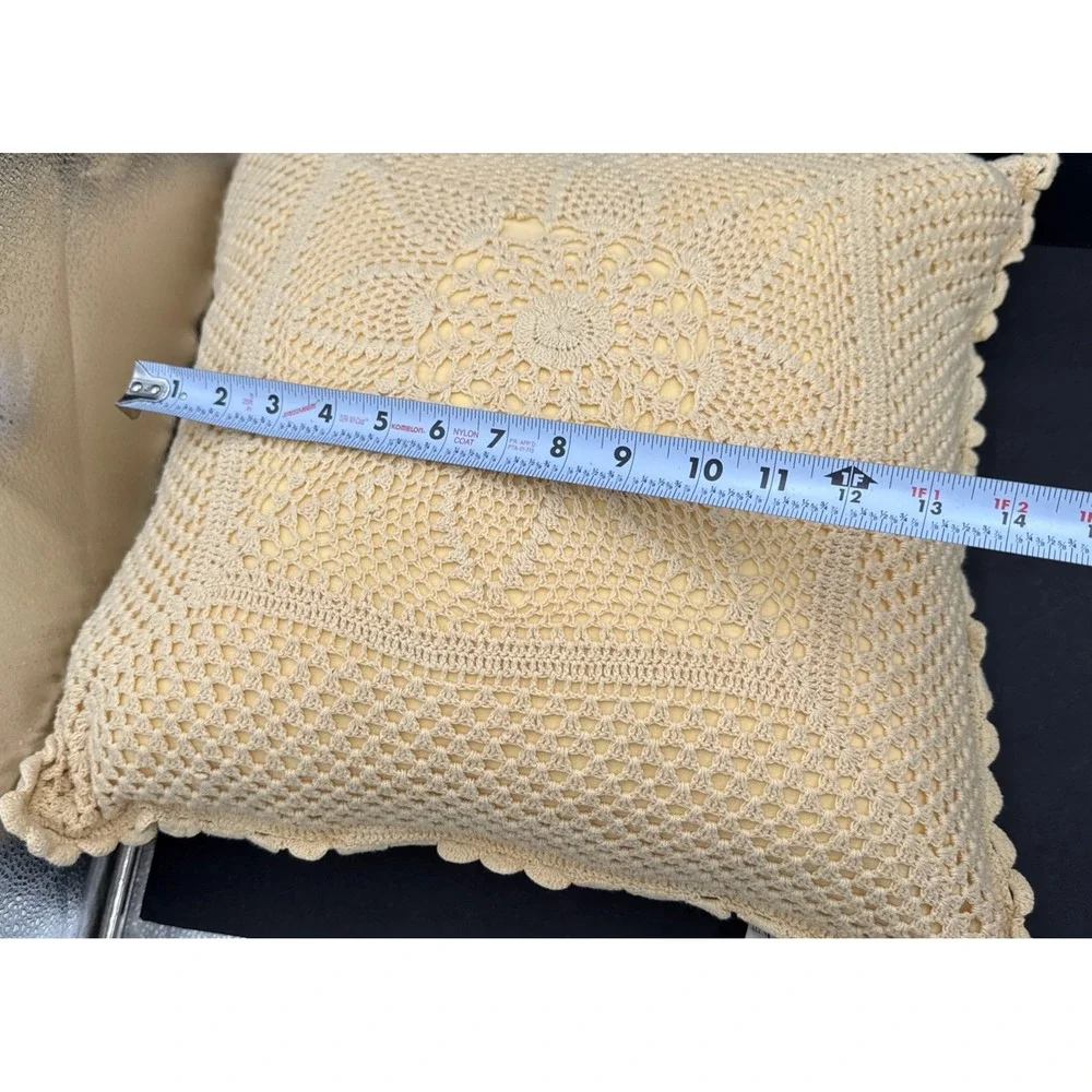 Vtg Star Crochet Devi Designs Feather Filled Pillow Back  Zipper‎ Closure